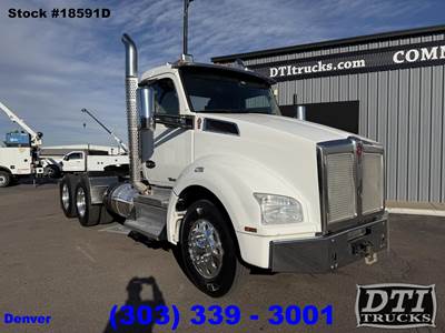Kenworth T880 Day Cab Truck - Cummins 450HP, 10 Speed Amt
