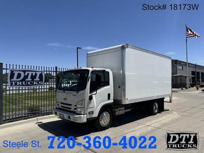 Chevrolet Express 4500 Box Truck - 350HP, 6 Speed Automatic