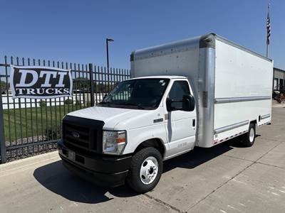 Ford ECONOLINE 350 16 ft Box Truck - Automatic