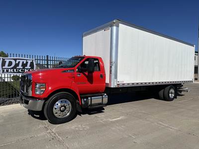 Ford F-650 Box Truck - 450HP, Automatic, Liftgate