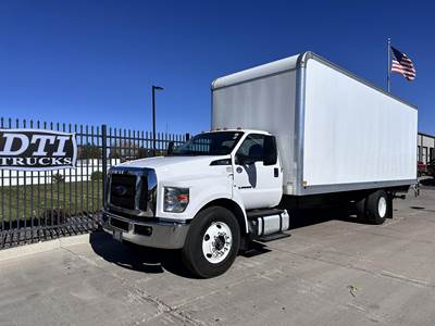 Ford F-650 Box Truck - 220HP, 6 Speed Automatic, Liftgate