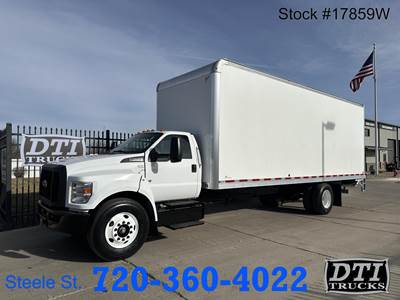 Ford F-650 XL 26 ft Box Truck - 6 Speed Automatic, Roll up Door, Liftgate