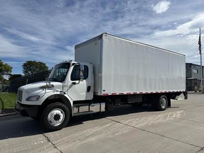 Freightliner M2 106 Box Truck - 220HP, Automatic, Liftgate