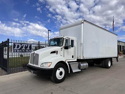 Kenworth T270 24 ft Box Truck - 240HP, 6 Speed Automatic, Liftgate