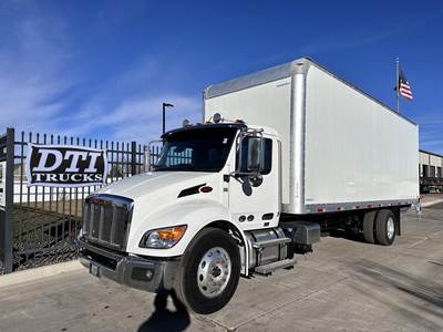 Peterbilt 536 26 ft Box Truck - 320HP, 8 Speed Amt, Roll up Door, Liftgate