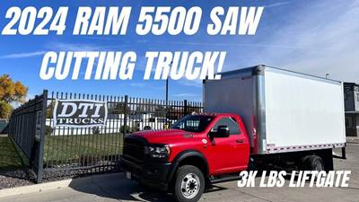 RAM 5500 16 ft Box Truck - Automatic, Liftgate