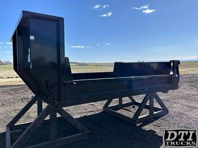 SWITCH N GO 11 FT Dump Body