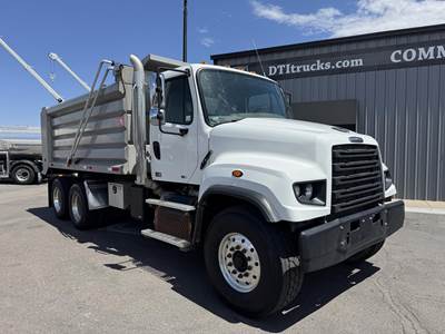 Freightliner 114SD Dump Truck - Detroit 470HP, 6 Speed Allison Rds Automatic, 15' Dump