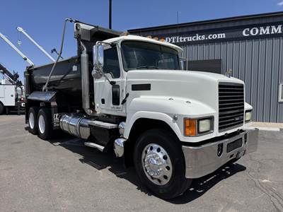Mack Pinnacle CHU613 Dump Truck - MP8-445C 445HP, 18 Speed Manual, 16' Dump
