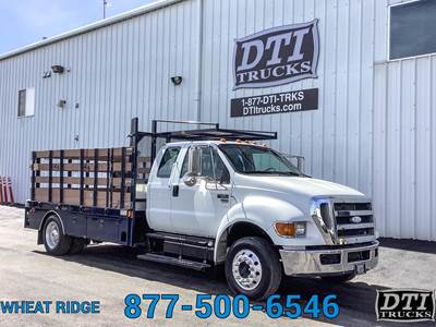 Ford F-650 XLT Flatbed Truck - Automatic, Liftgate
