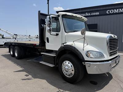 Freightliner M2 112 Tandem Axle 21 ft Flatbed Truck - 410HP, 10 Speed Automatic