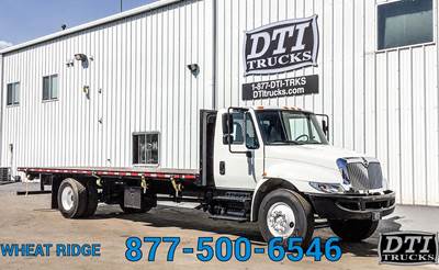 International DuraStar 4300 Flatbed Truck - 220HP, 6 Speed Automatic, Liftgate
