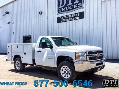 Chevrolet 3500HD Mechanic / Service Truck - Automatic