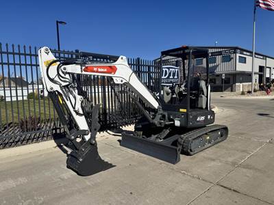 Bobcat E35 R2-Series Mini Excavator