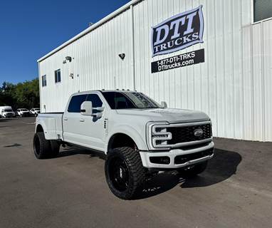 Ford F-450 Platinum