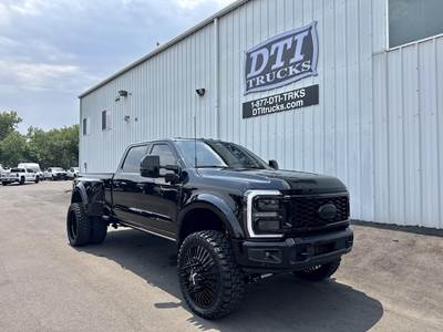 Ford F-450 Platinum