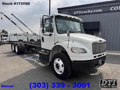 Freightliner M2 106 24 ft Refrigerated Truck - 270HP, 6 Speed Automatic, Thermo King, Multi-Temp