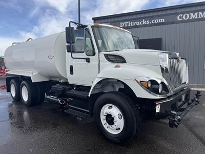 International WorkStar 7400 Water Truck - 350HP