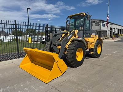 John Deere 344J Wheel Loader