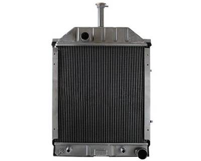 Ford / New Holland 550 Backhoe Radiator

OE