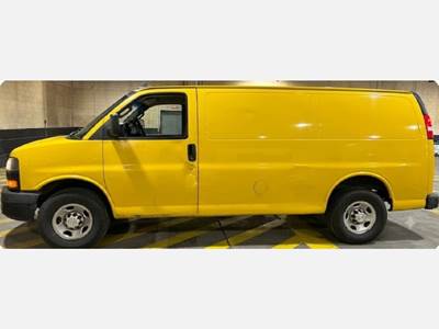 Chevrolet EXPRESS 2500 Cargo Van - Chevy, 276HP, Automatic