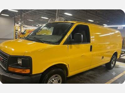 Chevrolet EXPRESS 2500 Cargo Van - Chevy, 276HP, Automatic