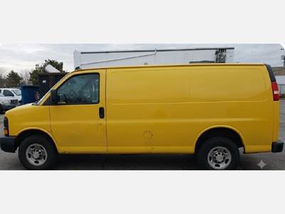 Chevrolet EXPRESS 2500 Cargo Van - Chevy, 276HP, Automatic