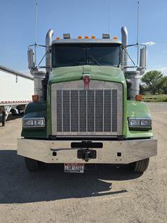 Kenworth T800 Day Cab Truck - Paccar 455HP, Automatic