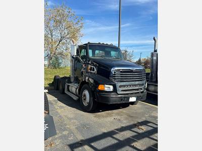 Sterling A9500 Day Cab Truck - Mercedes 450HP, 10 Speed Manual