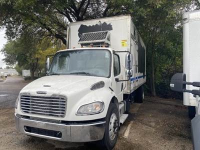 Freightliner M2-106 Box Truck