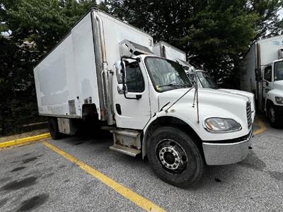 Freightliner M2-106 22 ft Box Truck - 250HP, Automatic