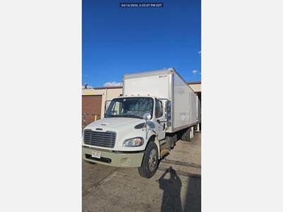 Freightliner M2 - NON-CDL 26 ft Box Truck