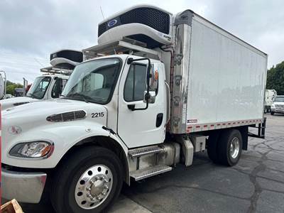 Freightliner M2 106 16 ft Refrigerated Truck - Automatic, Carrier
