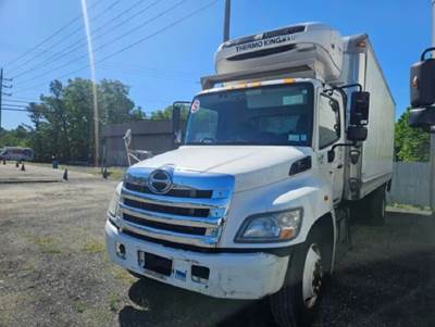 Hino 268 22 ft Refrigerated Truck - Automatic, Thermoking