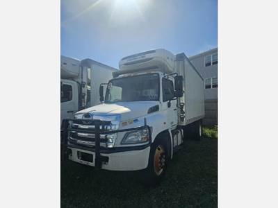 Hino 268 18 ft Refrigerated Truck - Automatic, Thermoking