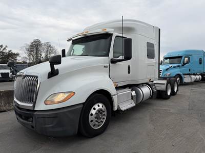 International LT625 Sleeper Semi Truck - 73" Raised Roof, Cummins 450HP, Automatic