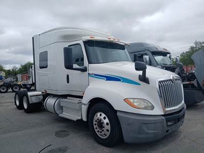 International LT625 Sleeper Semi Truck - 72" Raised Roof, Cummins 450HP, Automatic
