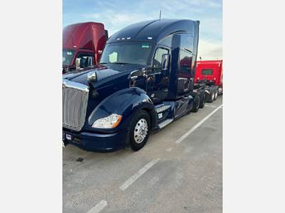 Kenworth T680 Sleeper Semi Truck - 76" Raised Roof, Paccar 455HP, Automatic