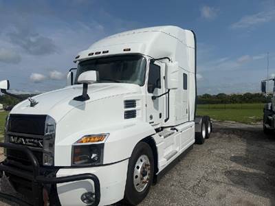 Mack Anthem 64T Sleeper Semi Truck - MP8 445HP, Automatic