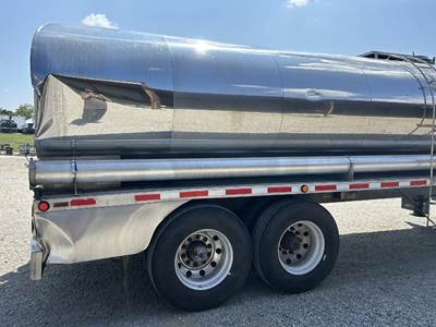 Walker 6500 Tank Trailer