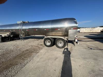 Walker 6500 Tank Trailer