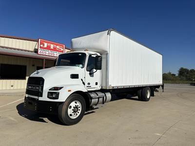 Mack MD6 28 ft Box Truck - 235HP, 6 Speed Allison Rds Automatic, Swing Door, Liftgate