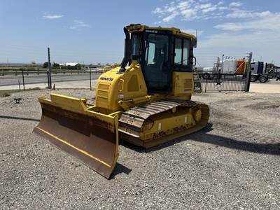 Komatsu D39PX-24 Dozer
