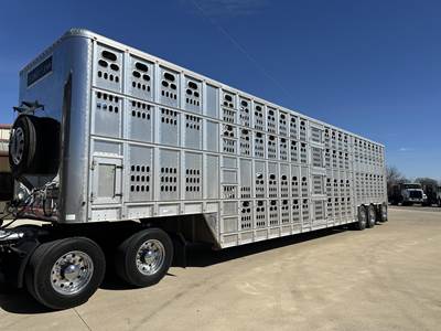 Barrett PDD53-3 Livestock Trailer