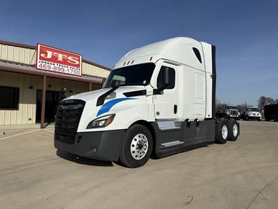 Freightliner Cascadia 126 Sleeper Semi Truck - 72" Raised Roof Sleeper, Detroit 400HP, 12 Speed Dt12 Amt