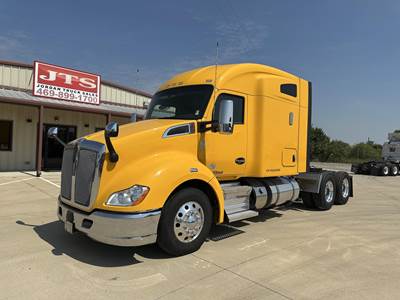 Kenworth T680 Sleeper Semi Truck - 72" Raised Roof Sleeper, Paccar 455HP, 12 Speed Endurant Amt
