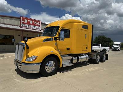 Kenworth T680 Sleeper Semi Truck - 72" Raised Roof Sleeper, Paccar 455HP, 12 Speed Endurant Amt