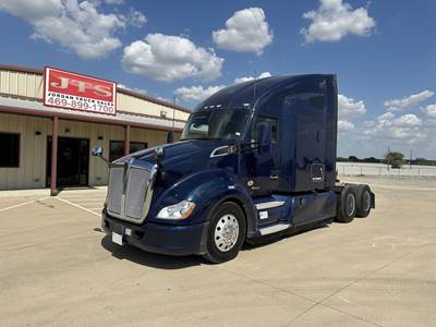 Kenworth T680 Sleeper Semi Truck - 76" Raised Roof Sleeper, Paccar 455HP, 12 Speed Endurant Amt