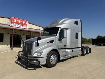 Peterbilt 579 Sleeper Semi Truck - 80" Raised Roof Sleeper, Cummins 500HP, 12 Speed Endurant Amt