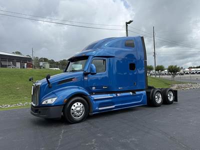 Peterbilt 579 Sleeper Semi Truck - 76" Raised Roof Sleeper, Cummins 450HP, 12 Speed Endurant Amt